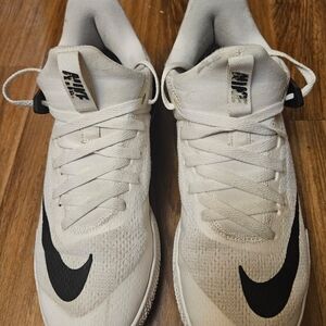 Nike Zoom SHIFT TB
